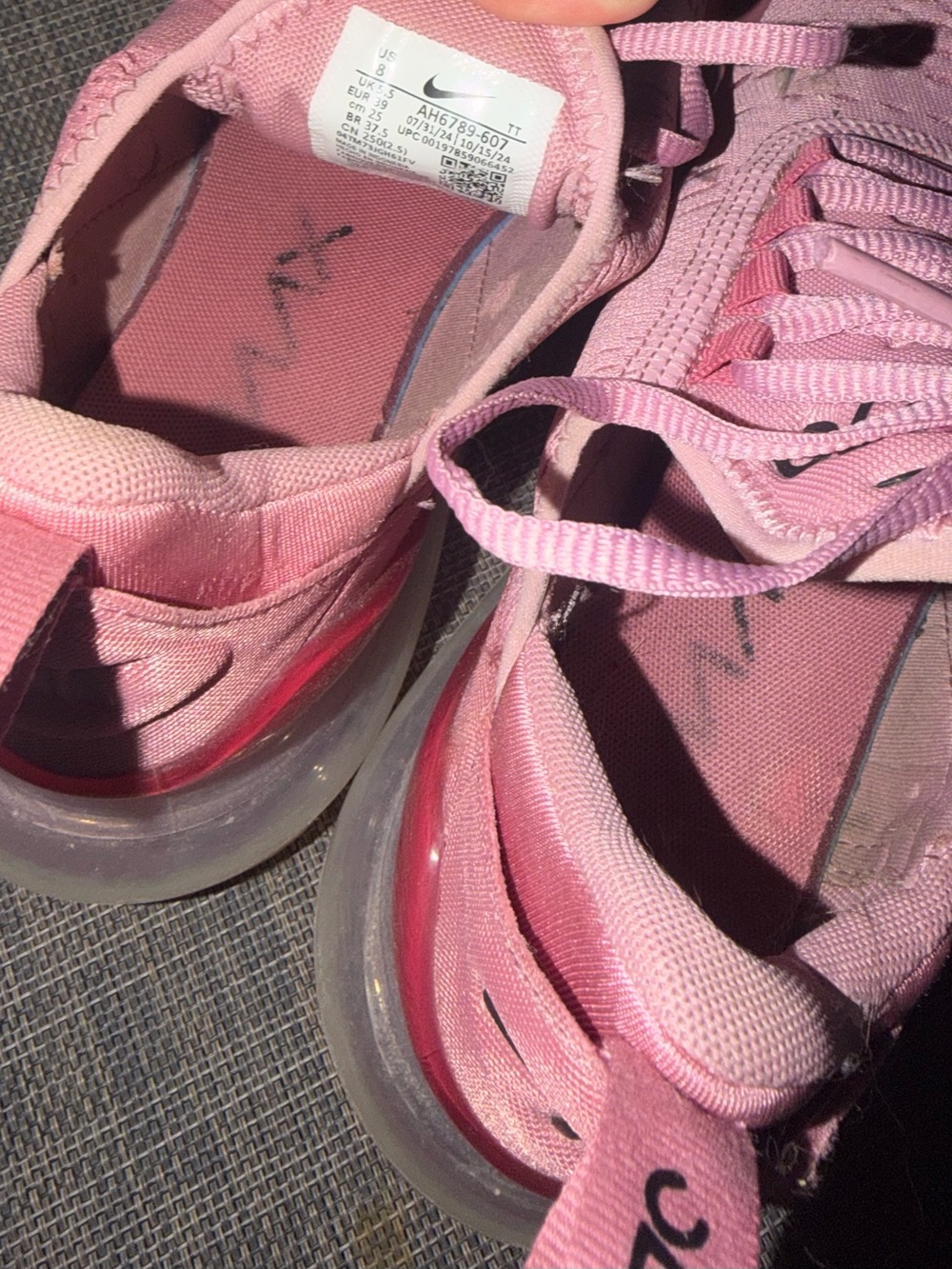 Nike Women’s Air Max 270 Pink with Black Swoosh - Picture 4 of 4